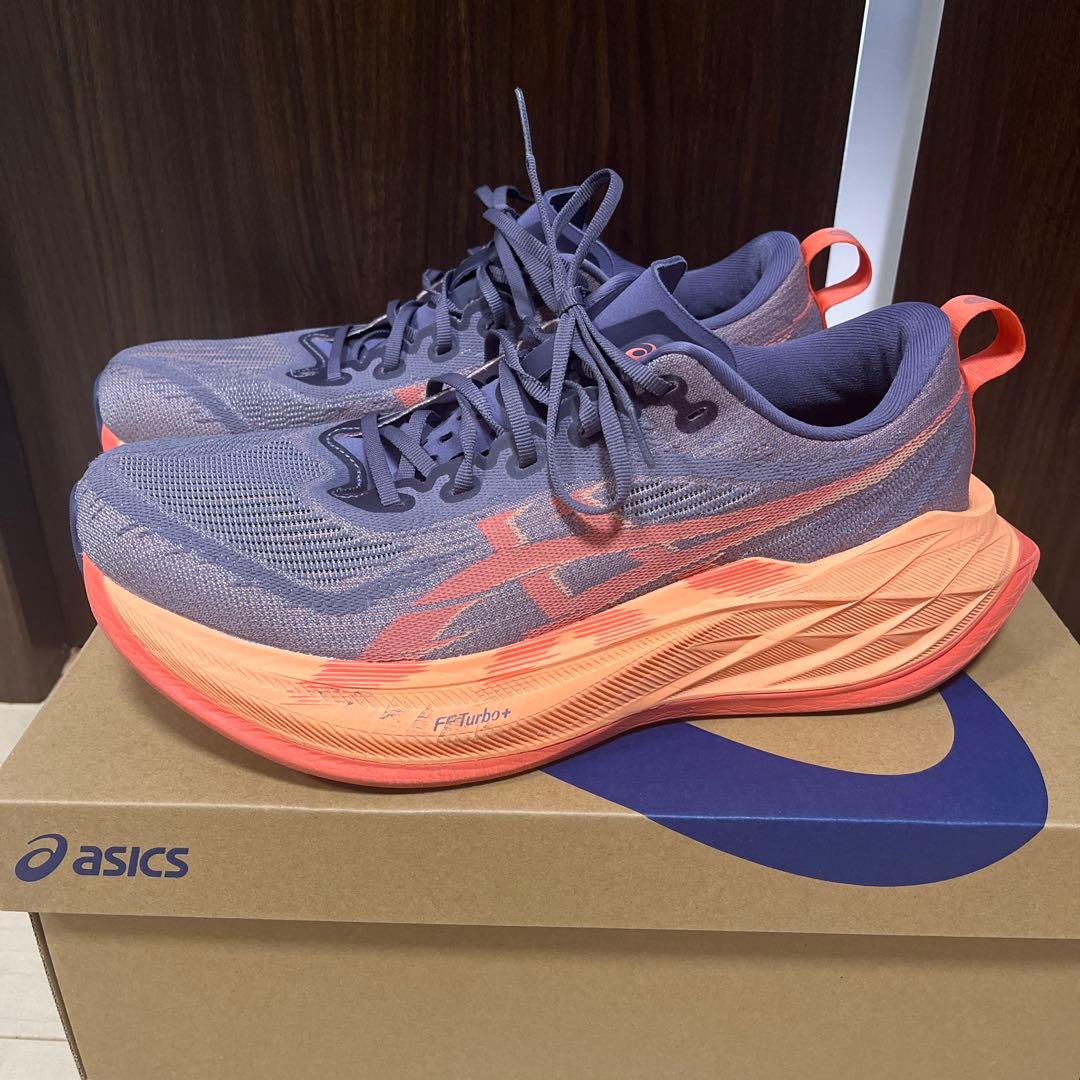 【美品】スーパーブラスト２　SUPERBLAST２ 自費レビュー｜アシックス スーパーブラスト2 走行感・サイズ感・重さ