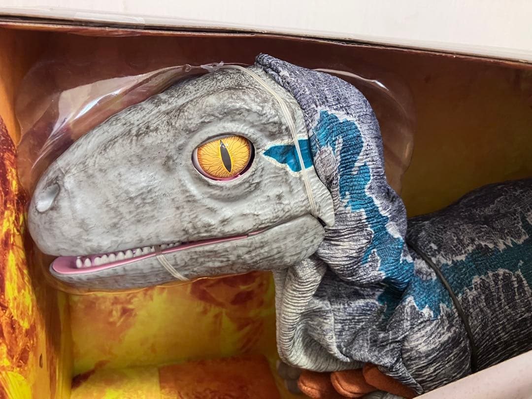 トイザらス限定 ジュラシックワールド スーパーリアル ベビーブルー