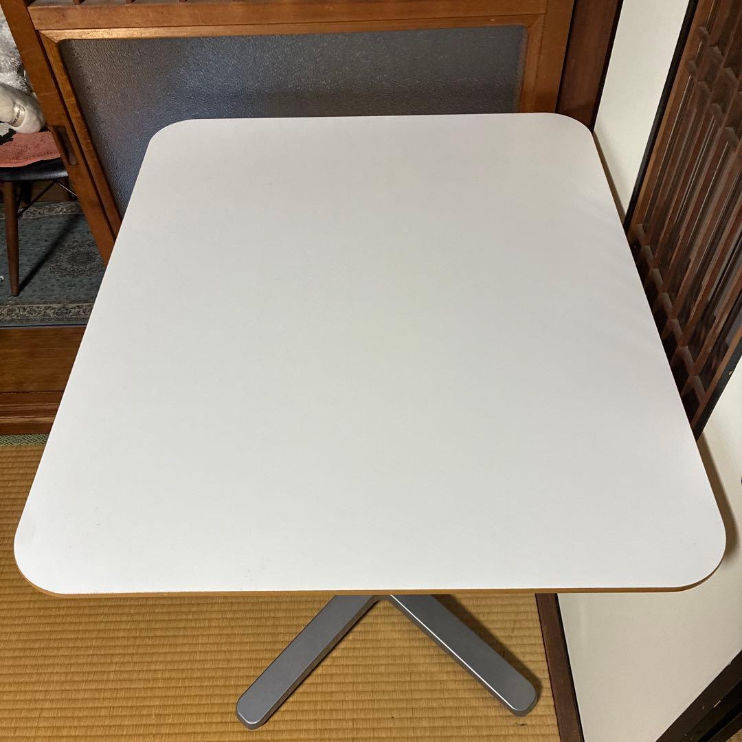 カフェテーブル IKEA 手渡し限定（奈良） - メルカリ