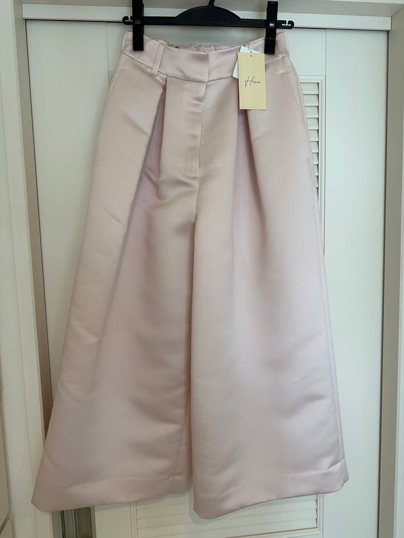 heve へイヴ　サテンガウチョパンツ　ワイドパンツ　未使用完売品　サイズ38 中古・古着通販】Heve (ヘイヴ) サテンガウチョパンツ ピンク サイズ