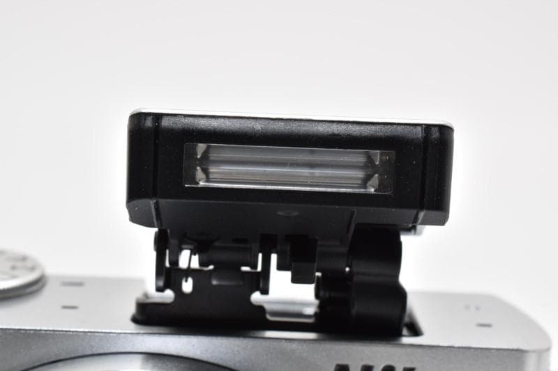 Nikon 1 J5, 1 NIKKOR 18.5mm F/1.8（付属品あり）