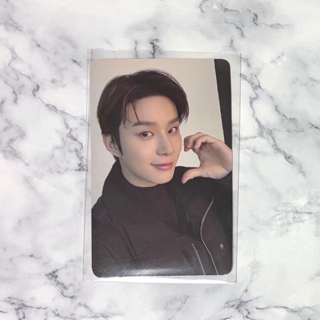 NCT127 the momentum ジョンウ トレカ - メルカリ