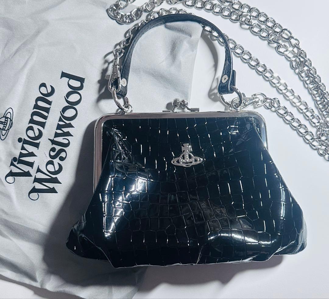 Vivienne Westwood ショルダーバッグ　柔らかい系 Vivienne Westwood ショルダーバッグ ヴィヴィアンウエストウッド