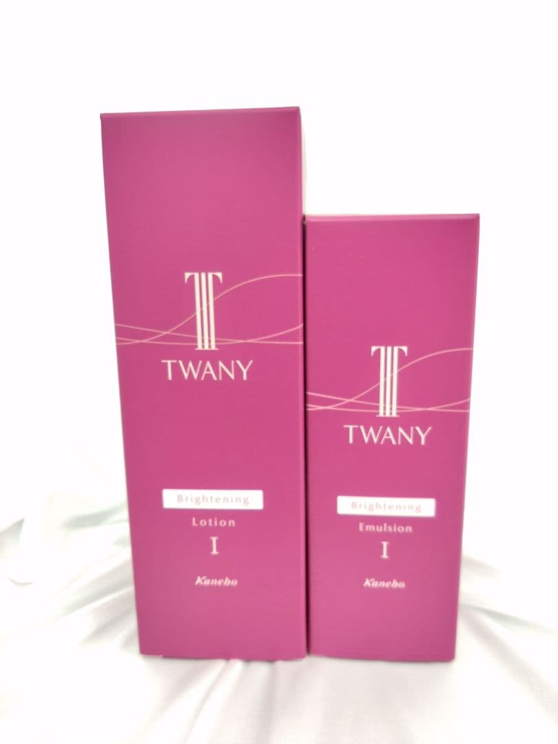 TWANY ブライトニングローションⅠ・エマルジョン1　レフィル　詰替えセット TWANY ブライトニングローションⅠ・エマルジョン1 レフィル 詰替え