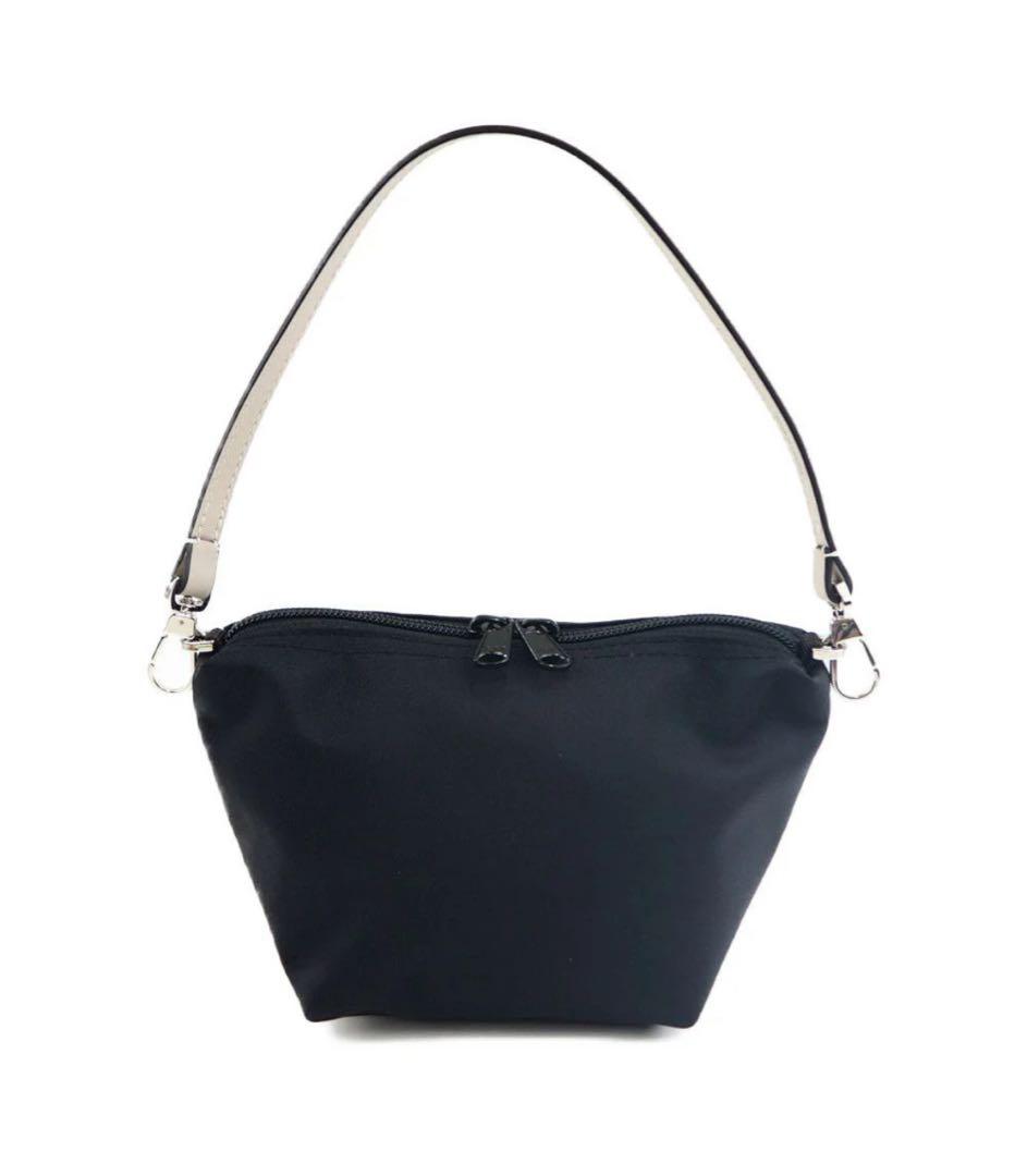 未使用に近い☆エルベシャプリエ レザーストラップM 1661L マ