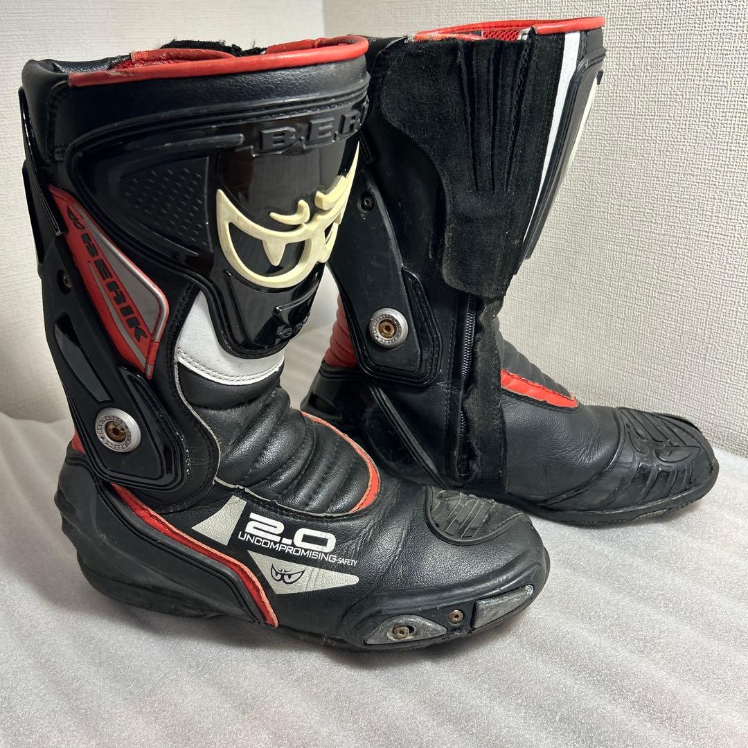 ベリック レーシングブーツ EU41 (25.5cm〜26.5cm) レッド