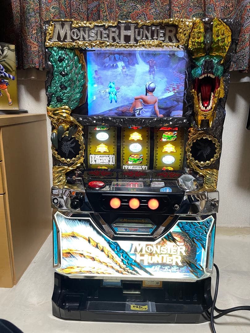 パチスロ実機 モンスターハンター 月下雷鳴 不要機付き 家庭用電源 monsterhunter2.jpg