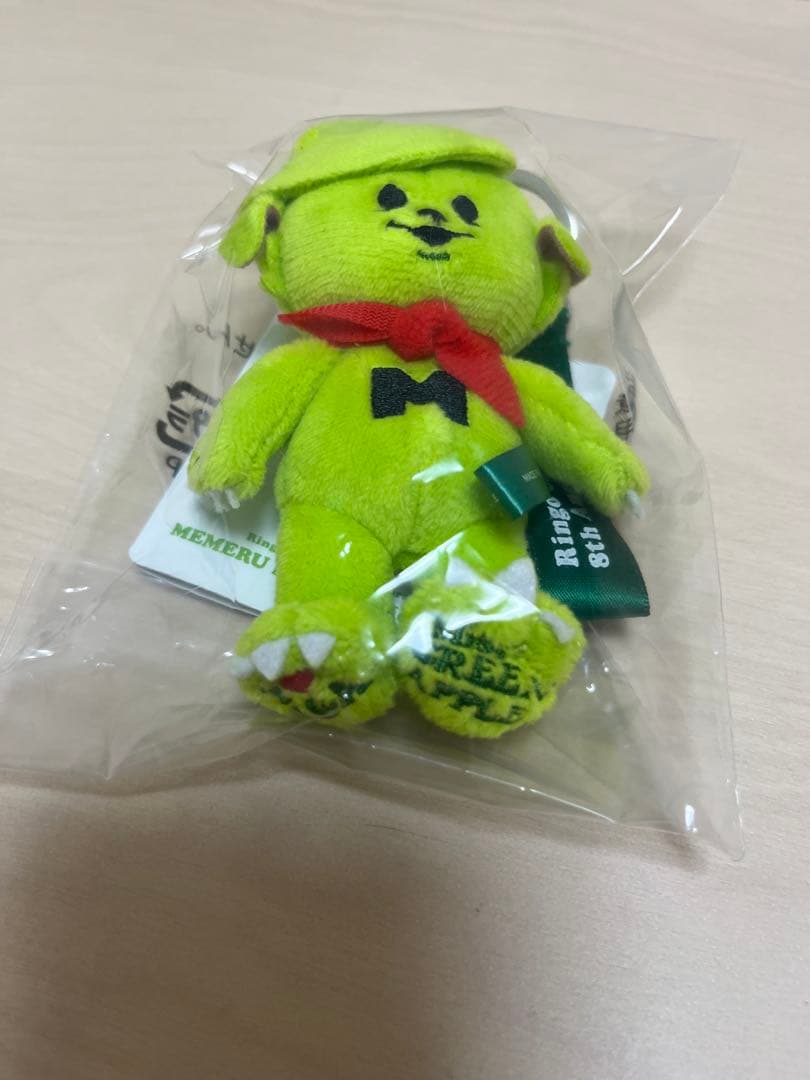 ミセスグリーンアップル メメル キーホルダー 新品未開封 - メルカリ