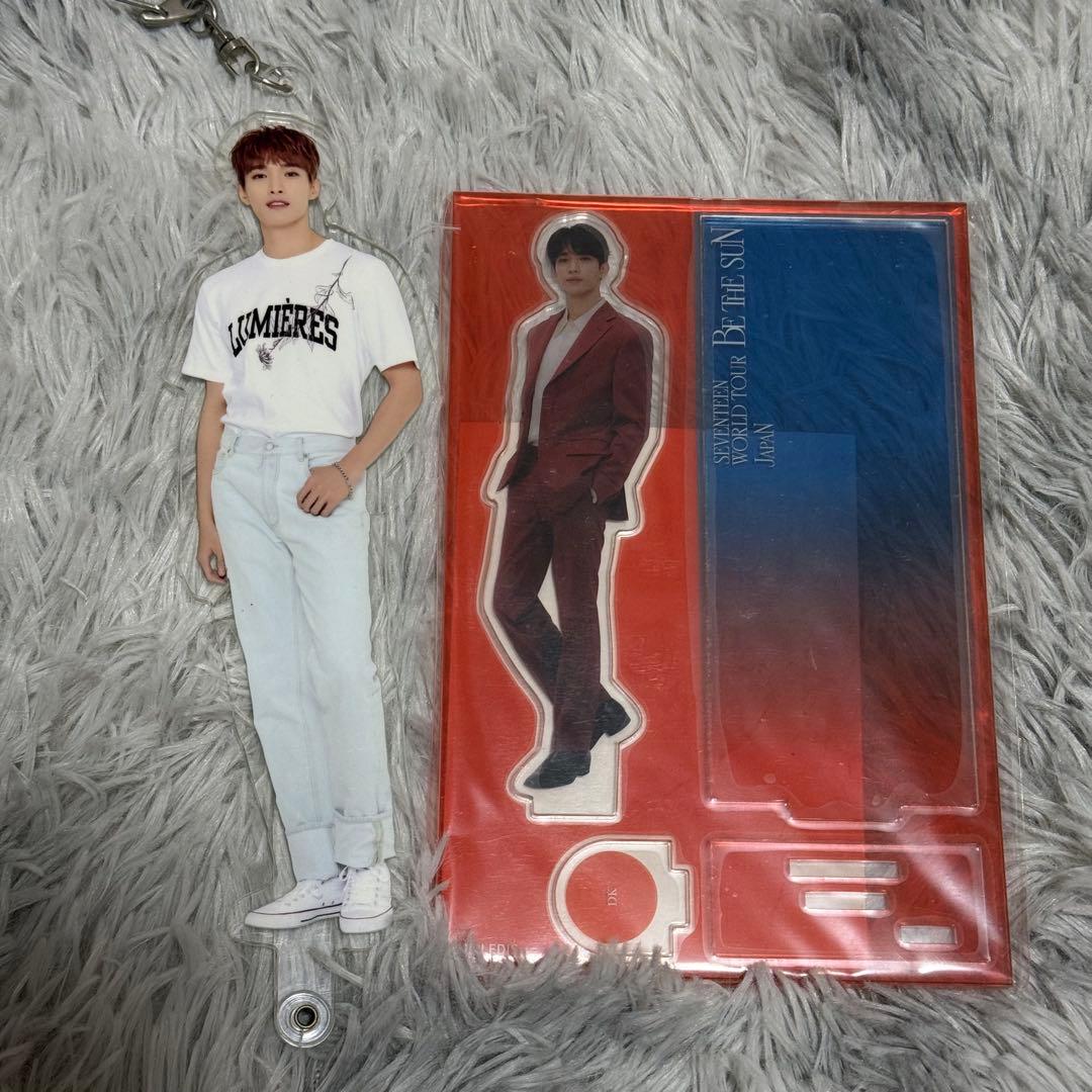 SEVENTEEN セブチ ドギョム グッズ アクスタ - メルカリ