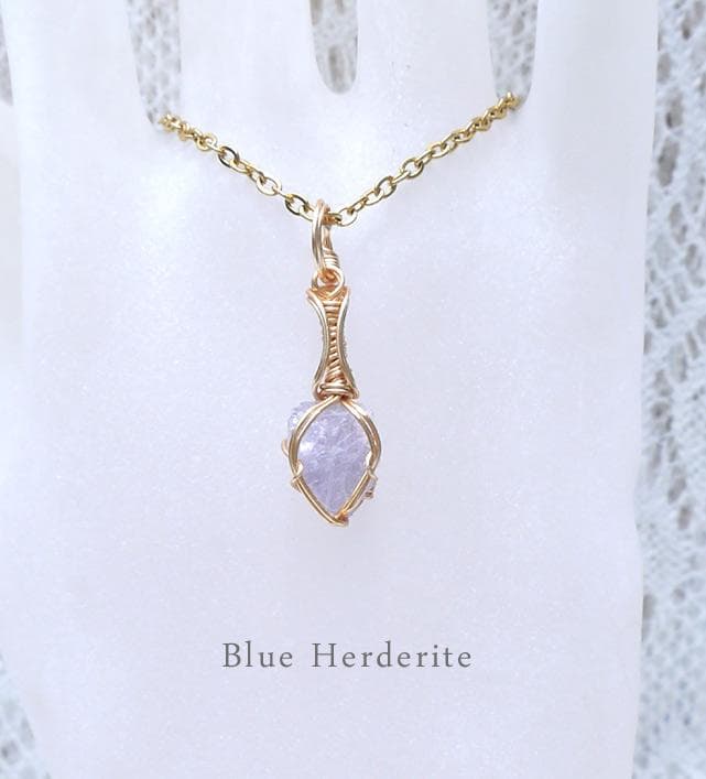 希少 ブルーヘルデライト ペンダントトップ◇ とにかく美しく、とにかく凝った、最高のジュエリー見つけちゃいました