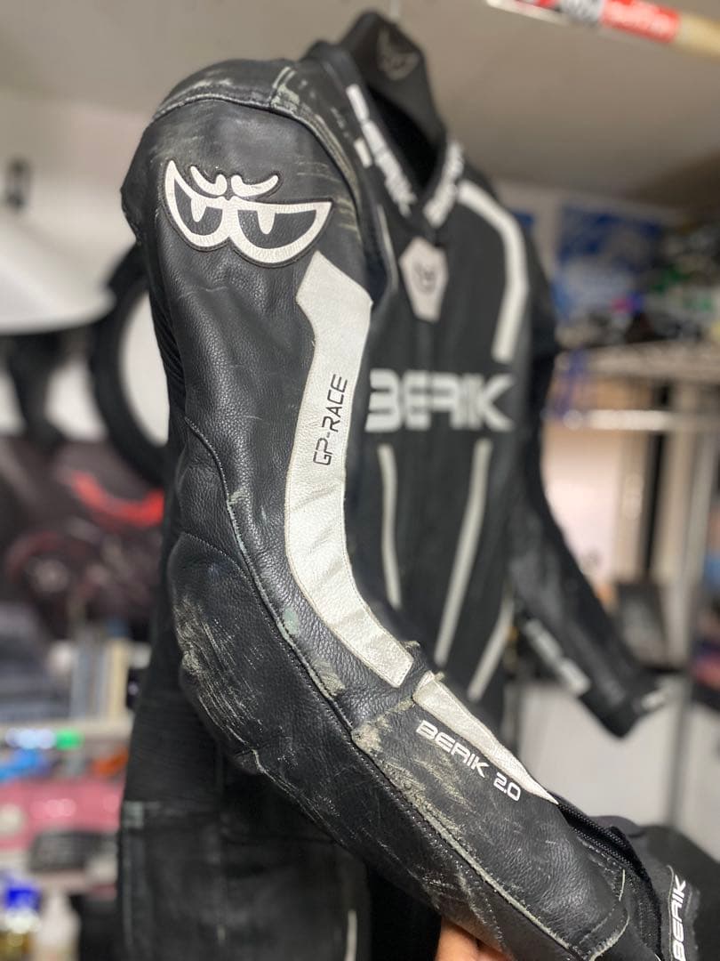 ベリック 20 G-PRACE革ツナギ サイズ50 - メルカリ