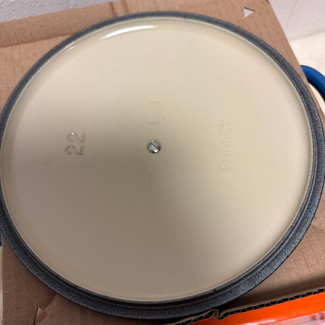 LE CREUSET マルセイユブルー ココットロンド22cm 取扱説明書