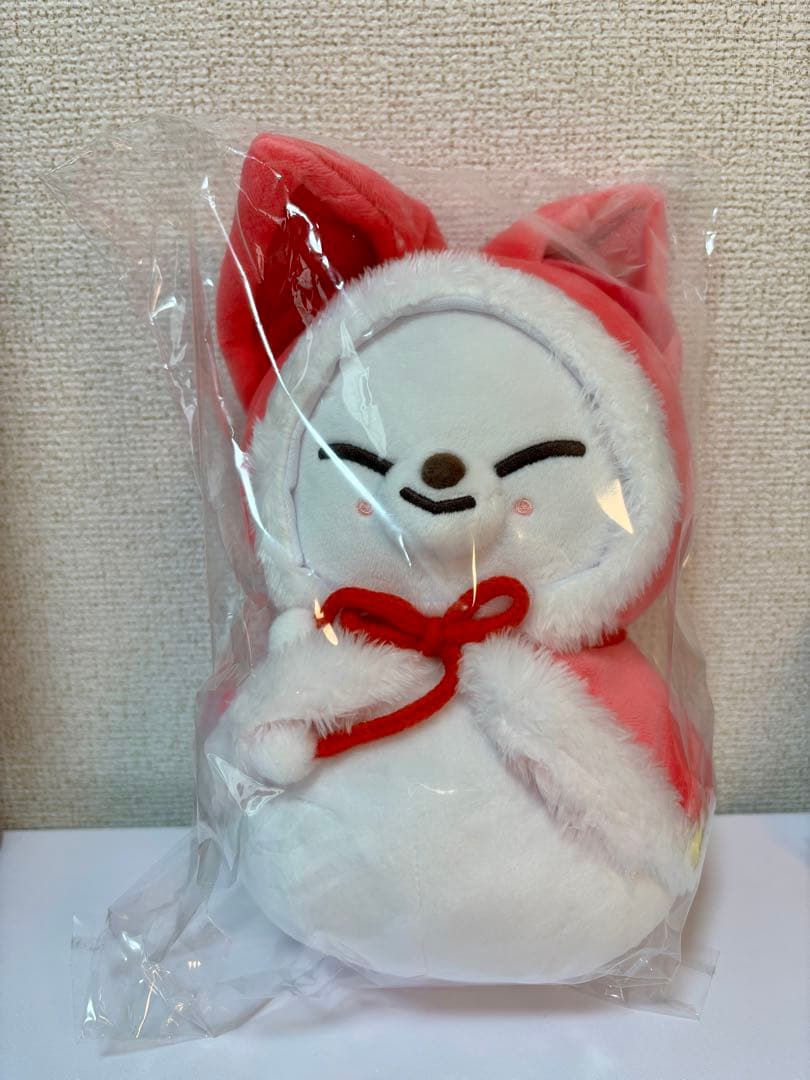 StrayKids SKZOO フォクシニー 雪だるま ぬいぐるみ I.N - メルカリ