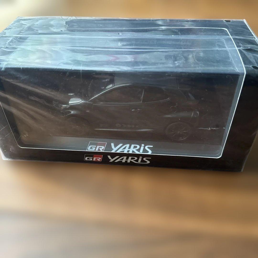 トヨタ GR YARIS プレシャスブラックパール - メルカリ