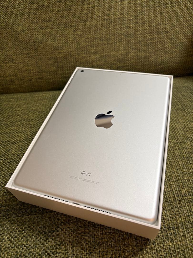 ［美品］Apple iPad グレー 第6世代 32G Wi-Fiモデルおまけ付 Amazon.co.jp: 【整備済み品】 Apple iPad (第6世代) Wi-Fi +