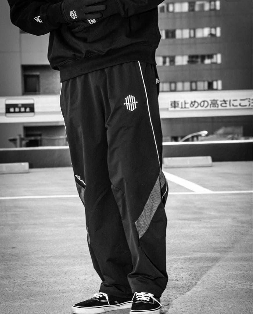 KHI 萩原京平 トラックジャケット パンツ セットアップ - メルカリ