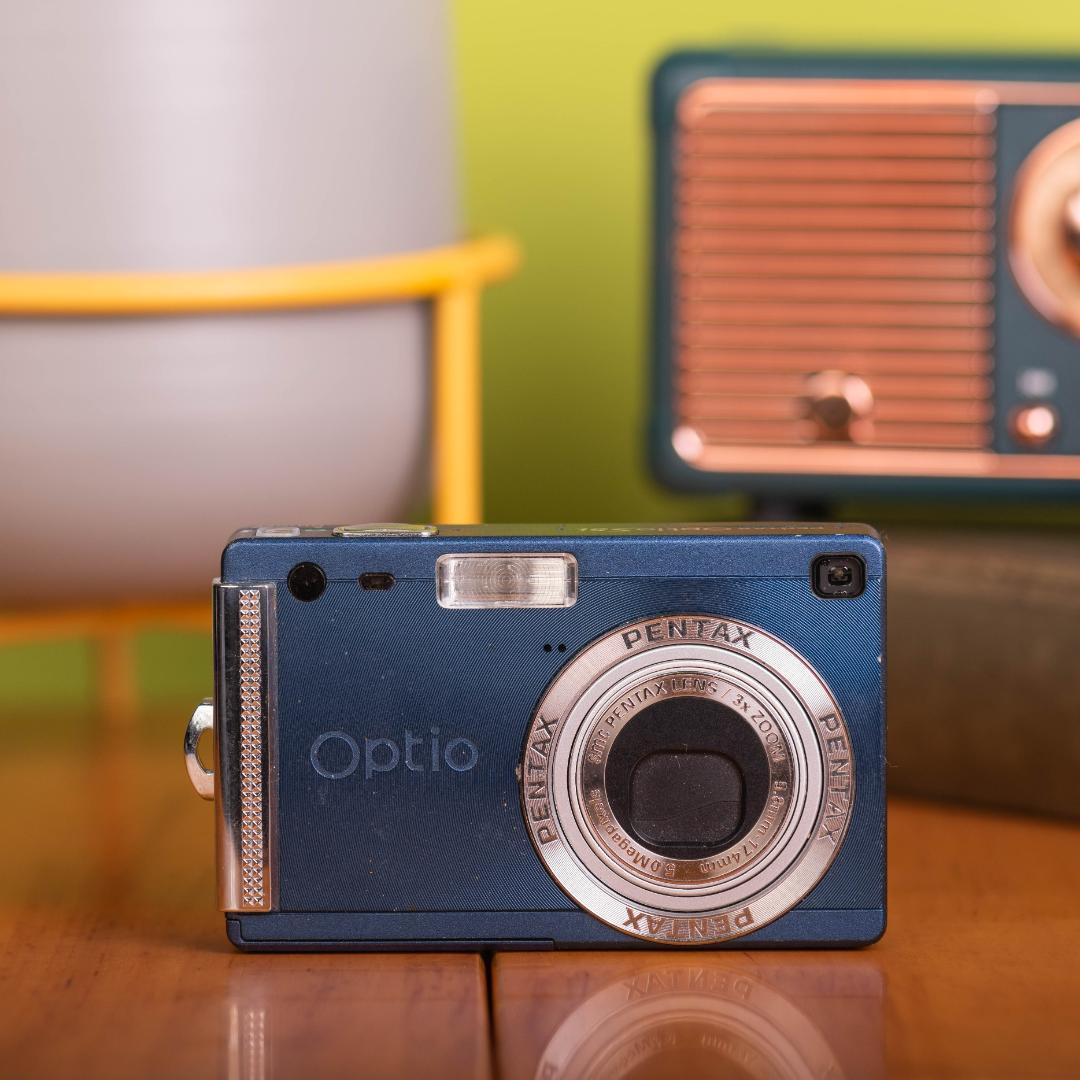 可愛いすぎるオールドコンデジ】PENTAX optio S5i ブルー - メルカリ