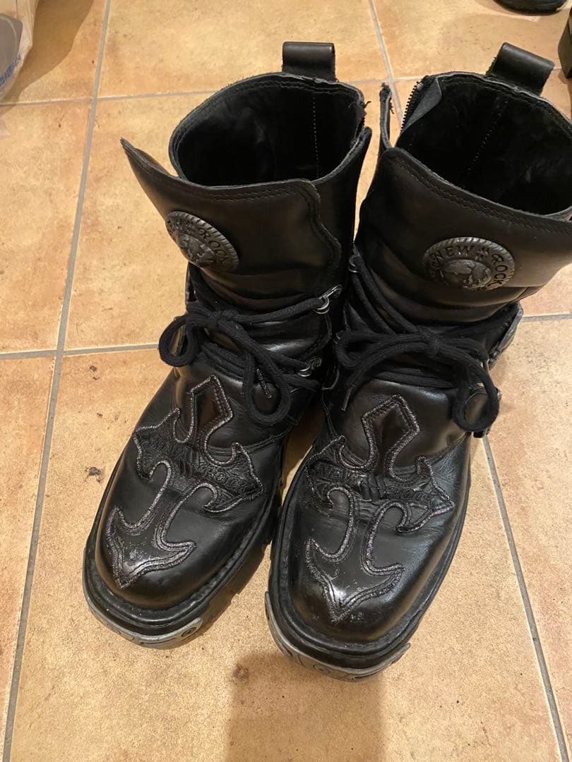 NEW ROCK ブーツ 十字架 ニューロック ミドルブーツ archive - メルカリ