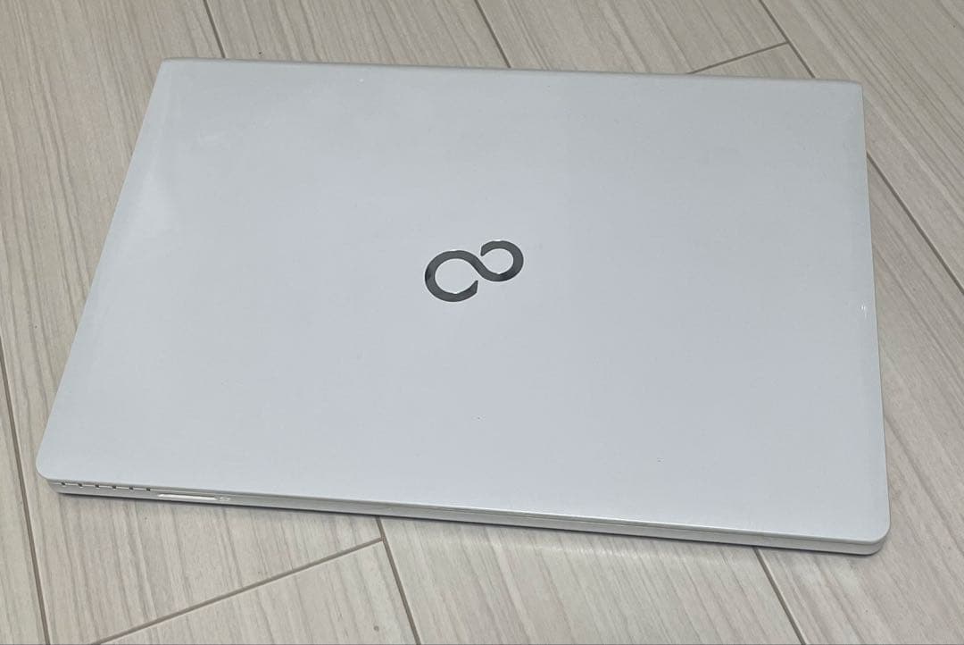 富士通 LIFEBOOK AH24/w ホワイト - メルカリ