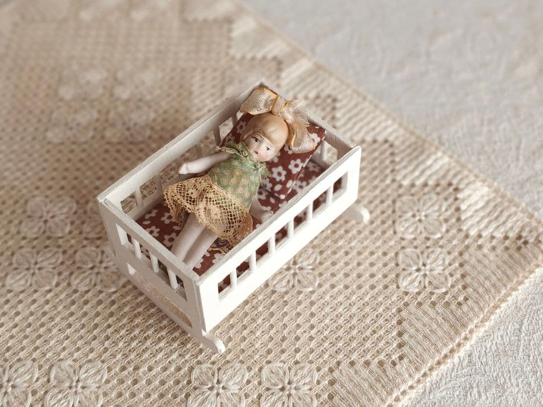 antique doll ୨୧ ジャーマン ビスクドール 可愛い 赤ちゃん - メルカリ