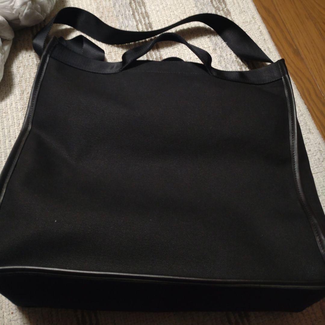 バ*サ様 Paul Smith スパゲッティ柄 ショルダーバッグ 限定 - メルカリ