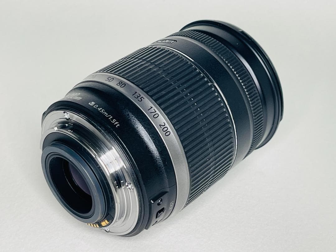 美品☘️Canon EF-S 18-200mm F3.5-5.6 IS キヤノン