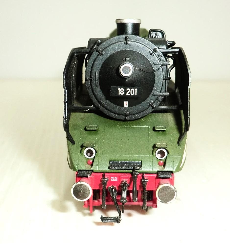 HOゲージROCO 東ドイツ国鉄 DR 高速試験用機関車 BR18 201号機 - メルカリ