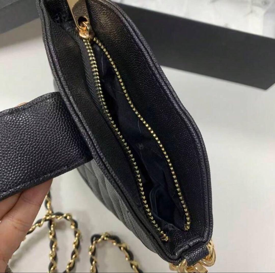 CHANEL CC ロゴブラック キルティング ショルダーバッグノベルティ