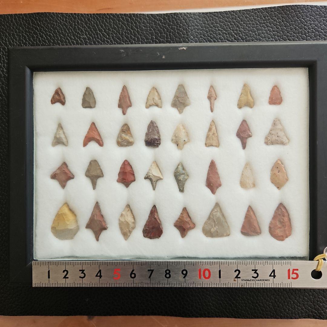石器 矢じり 30個以上 ディスプレイケース付き displaycase-02.jpg