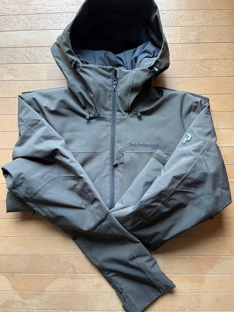 Peak Performance ウィンタースポーツ上下ウェアセット