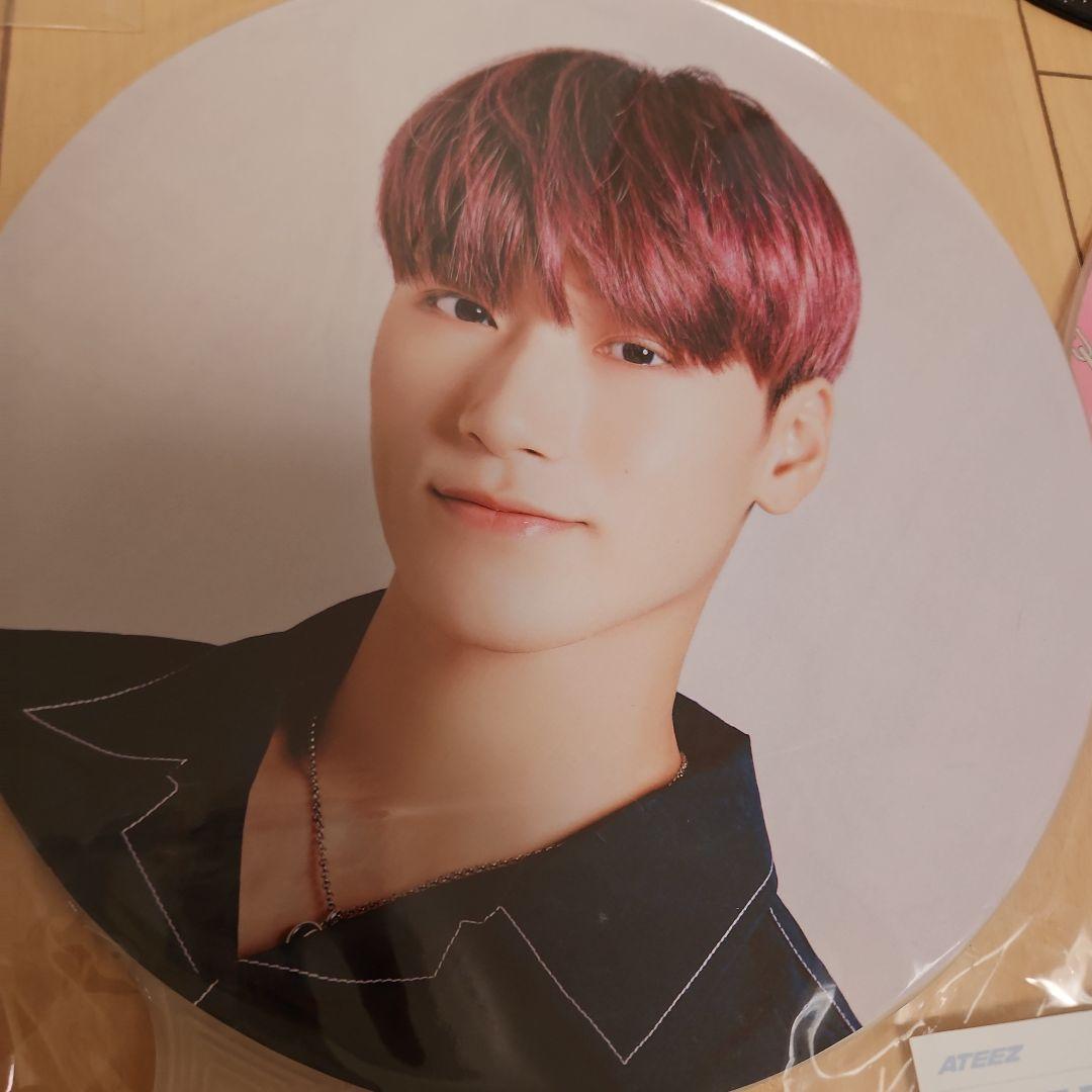 ATEEZ サン うちわ 6枚セット - メルカリ