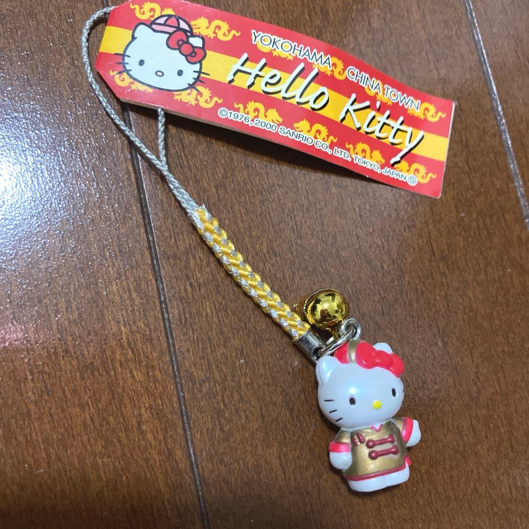 レア ご当地キティ 横浜限定 CHINA TOWN 根付けストラップ - メルカリ