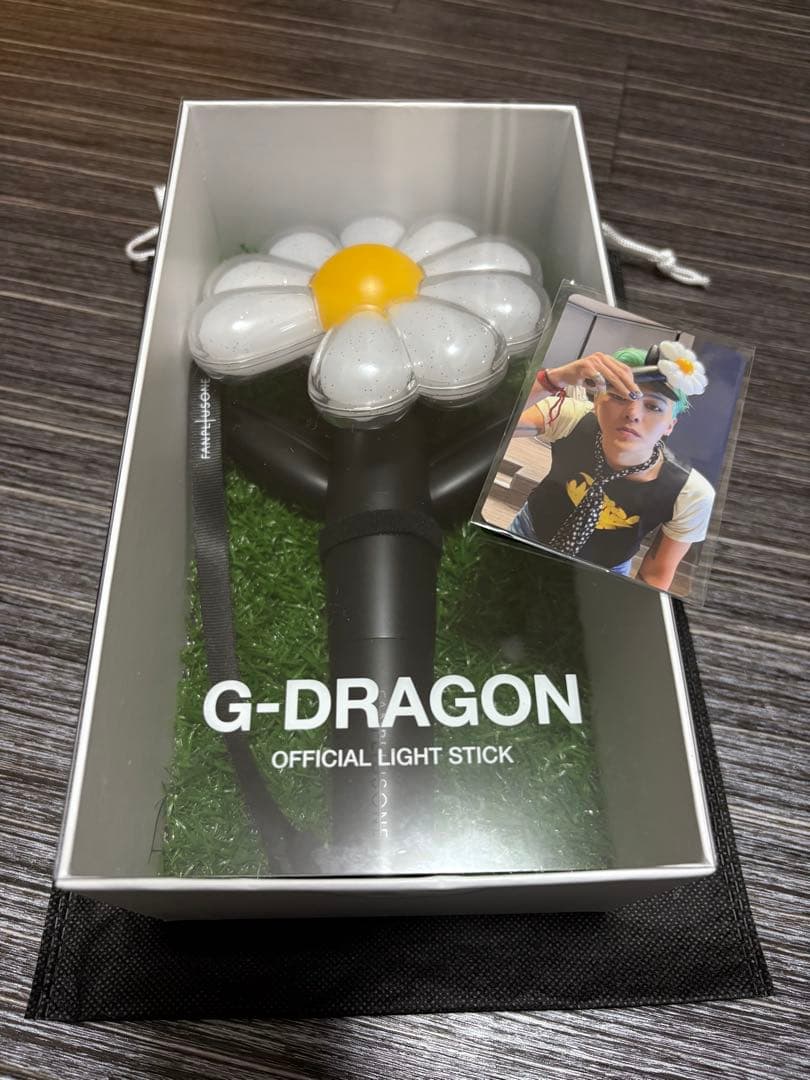 G-DRAGON OFFICIAL LIGHT STICK デイジー型ペンライト