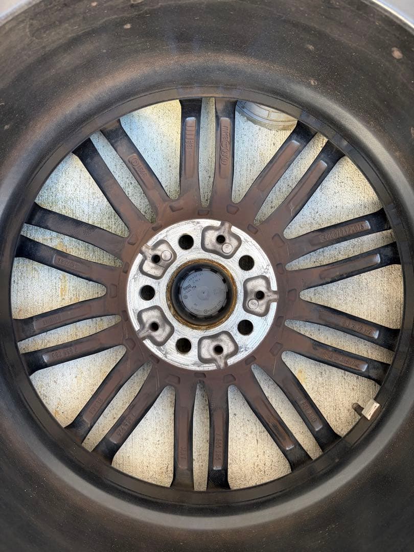 BMW G30 523i エディションミッションインポッシブル純正19インチAW