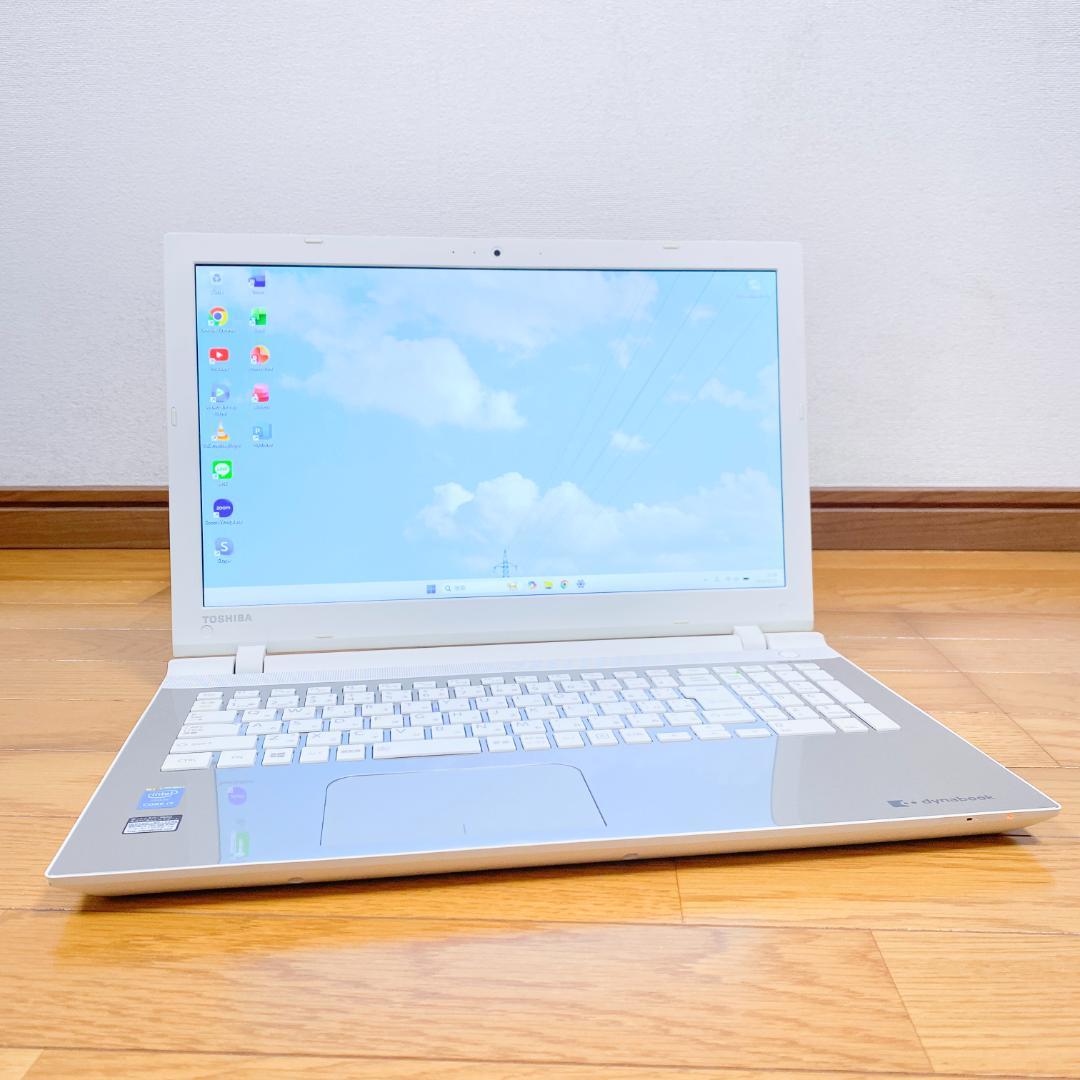 オフィス2021✨高性能i7 SSD メモリ8 フルHD 快適東芝ノートパソコン