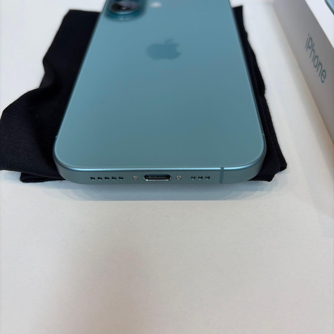 Apple iPhone 16 128GB 緑（ティール）バッテリー100% | 激安通販の