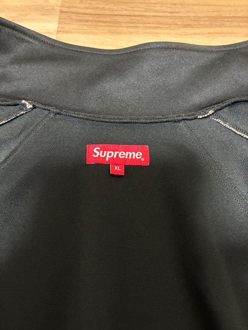 supremeシュプリームTRACK JKTネイバーwtaps stussy - メルカリ