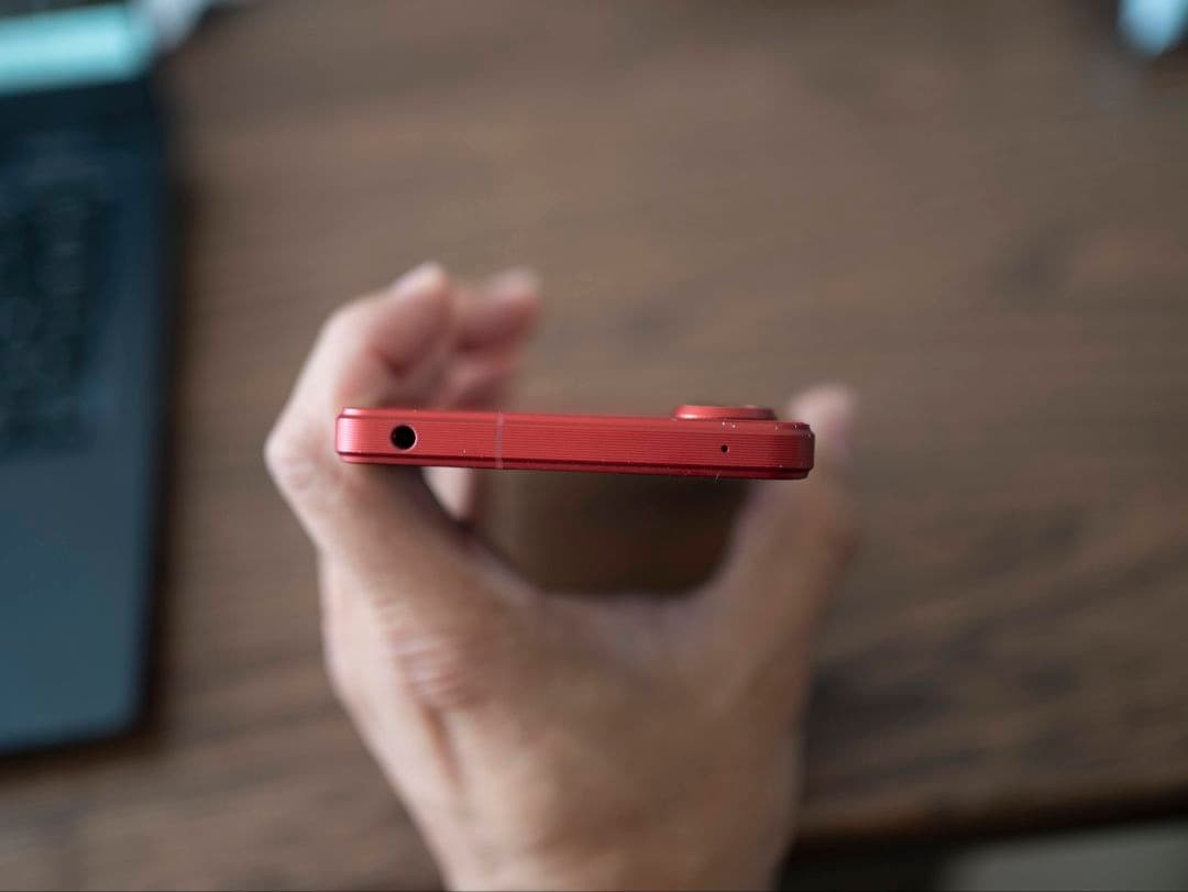 Xperia 1 VI スカーレット 256GB ケアプラン(5500円)込み - メルカリ