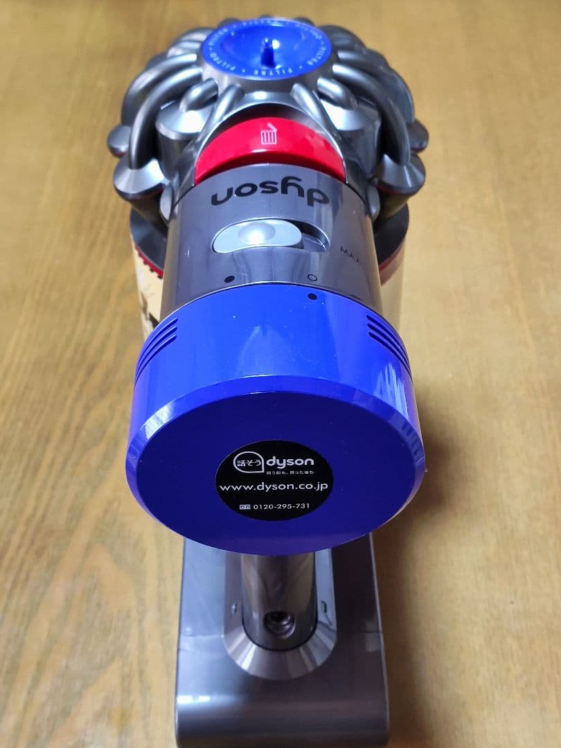 割引中ダイソン SV11 掃除機 分解清掃済み 動作品 純正バッテリー2つ