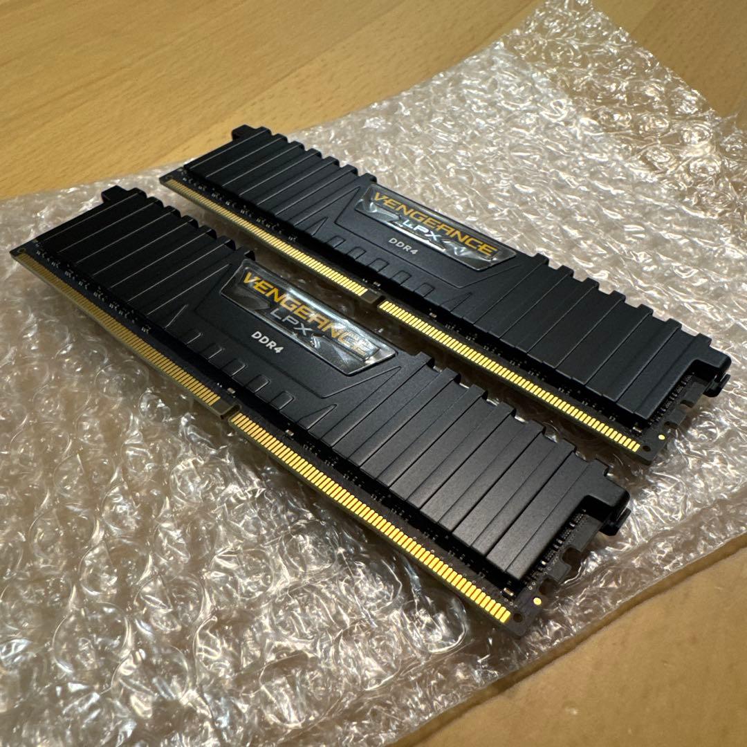Corsair Vengeance LPX DDR4 32GBメモリ 動作確認済 - メルカリ