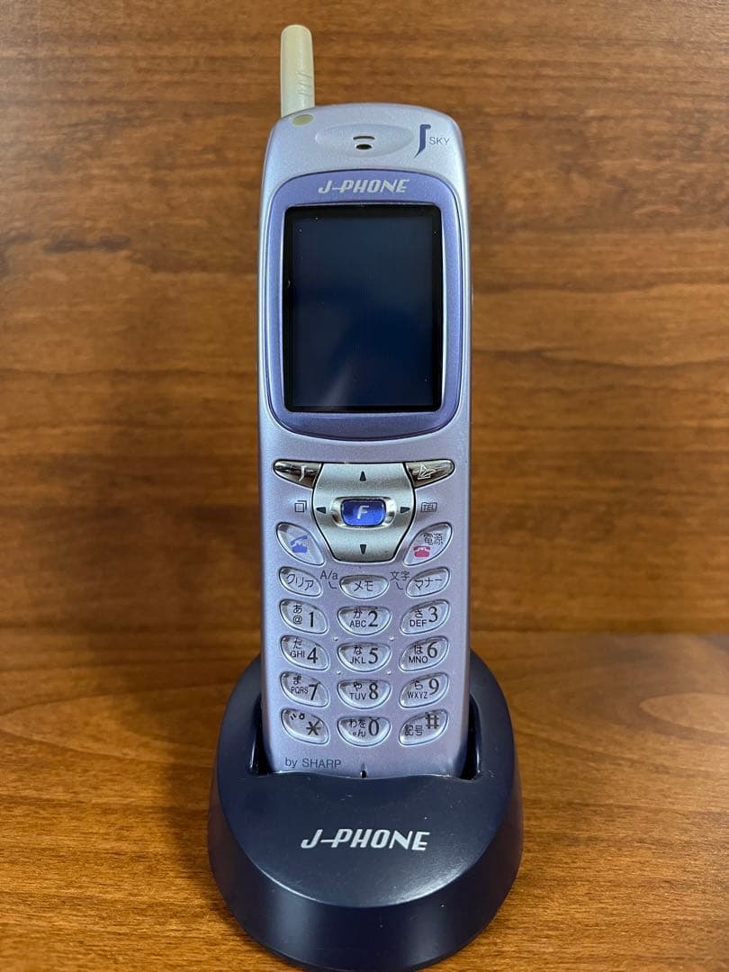 シャープJ-SH04 カメラ内蔵携帯 プロジェクトX 未来技術遺産登録