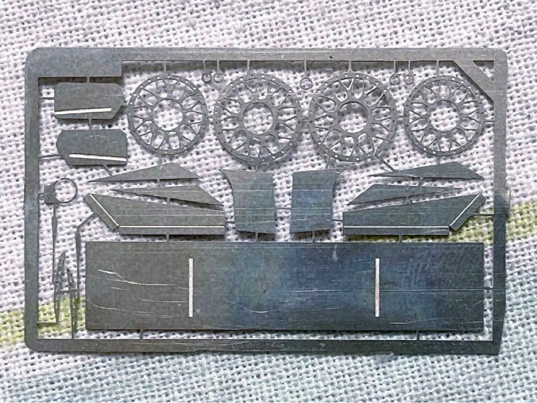 当時モノ プロバンス 1/43 マールボロ・ポルシェ911 GT1 1997 - メルカリ