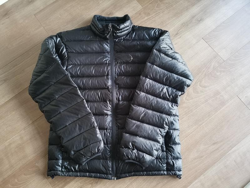 00s MOONSTONE ダウン BLACK ムーンストーン Y2K - メルカリ