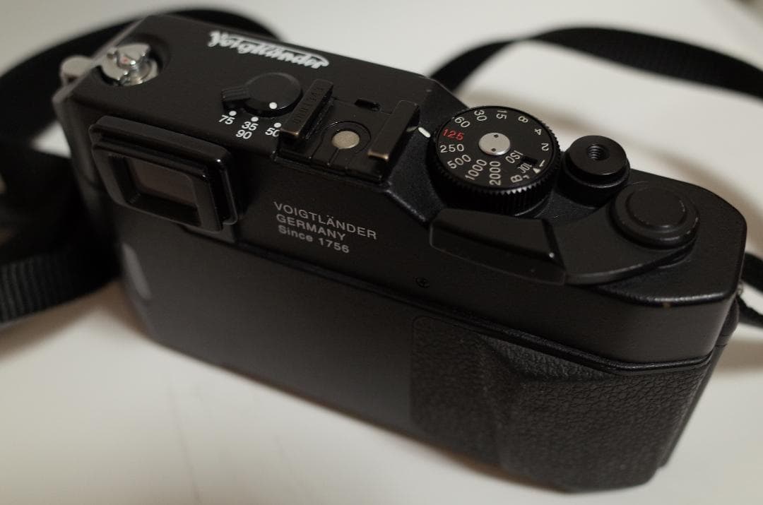 Voigtlander BESSA-R2 ブラック 元箱 使用説明書、本 付き