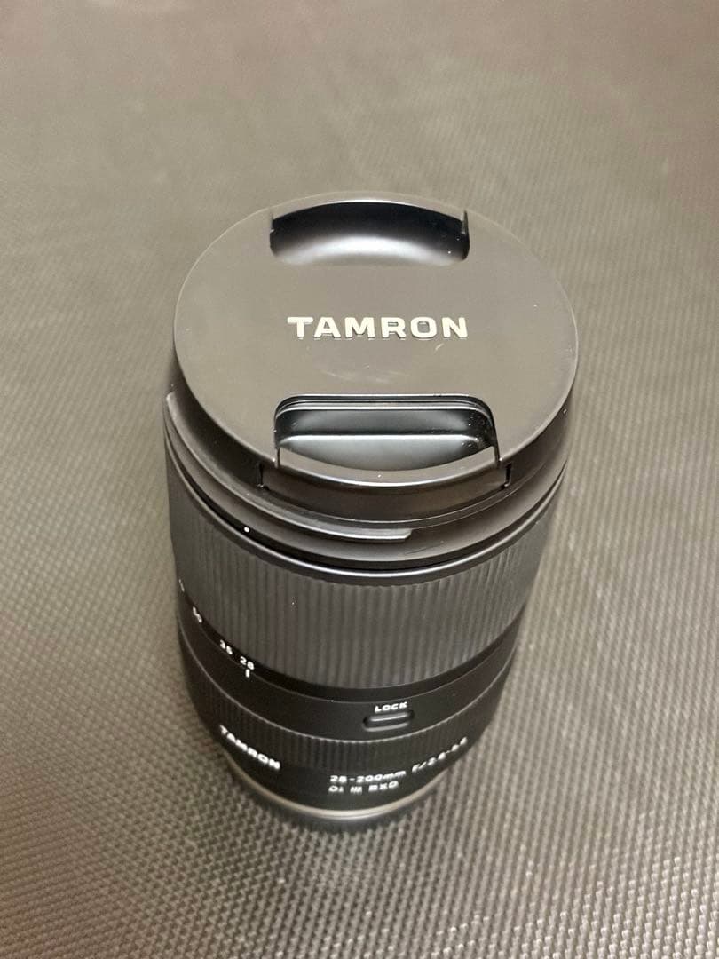 タムロン 28-200mm F2.8-5.6 Di III RXD A071