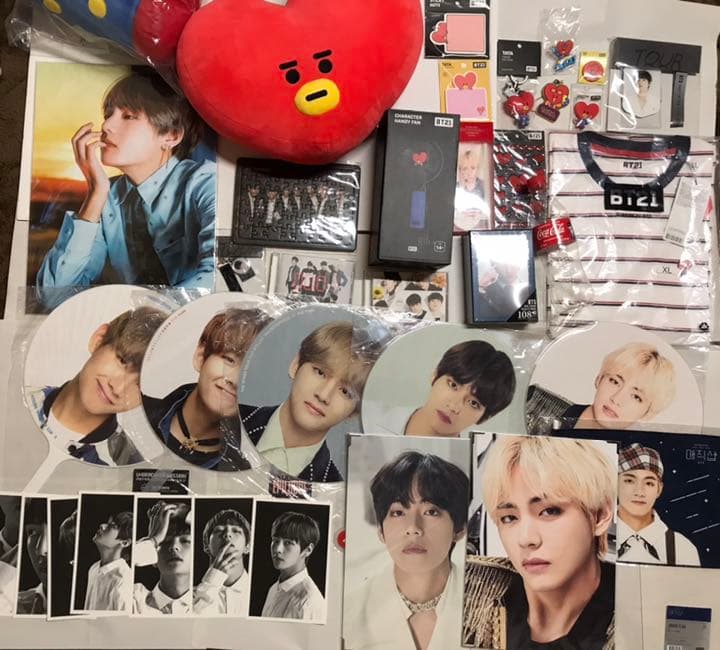 BTS 公式　テヒョン　うちわセット【美品】 希少品‼️早い者勝ち‼️【公式】BTS テヒョン テテ うちわセット bts