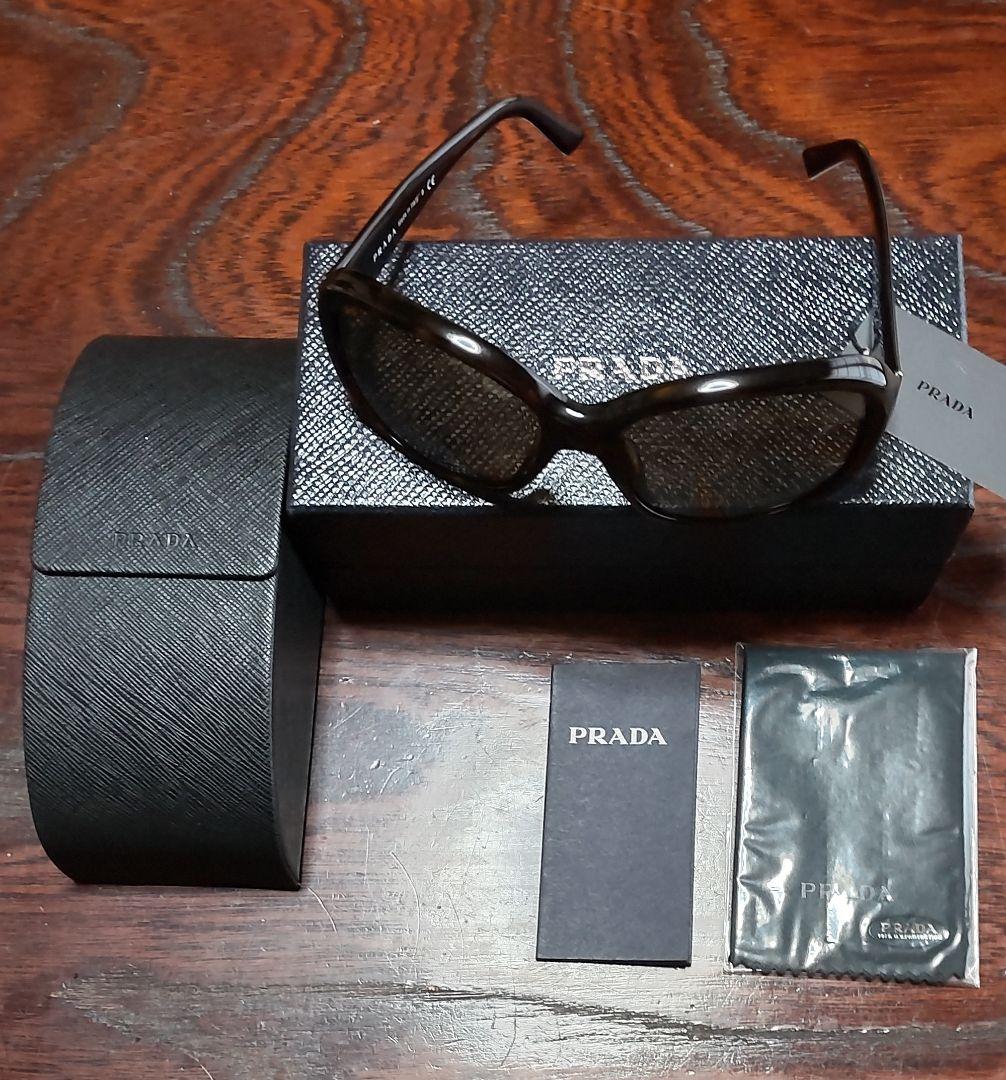 PRADA ラウンド型 サングラスべっ甲柄 細身∶未使用に近い美品✨ PRADA（プラダ） 未使用 眼鏡 アイウェア べっ甲柄 フルリム