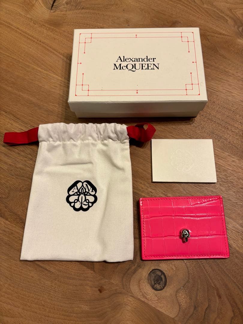 アレキサンダー マックイーン レザー カードケース 名刺入れ 社会人