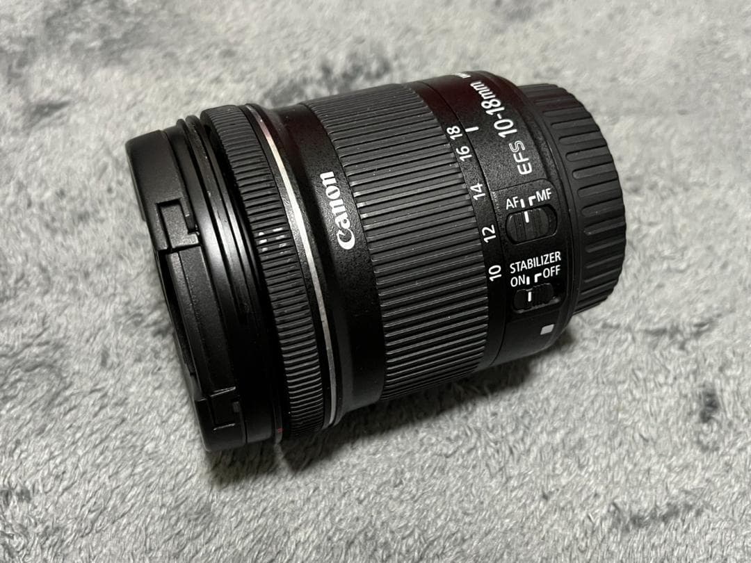 CANON EF-S10-18mm F4.5-5.6 IS STM 中古美品