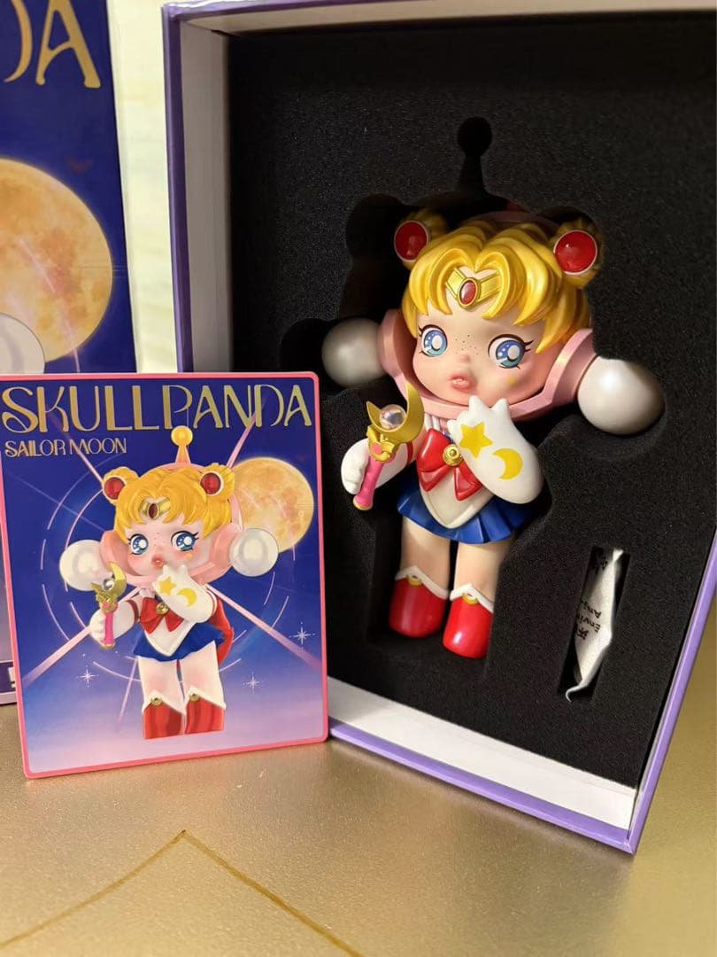 セーラームーン スカルパンダ ポップマート フィギュア ドール 人形